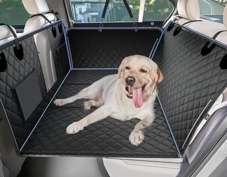 2023 New Design Large Pet Back Seat Extender Car Backseat Protector Hammock Dog Car Seat Cover Hard Bottom for Travel